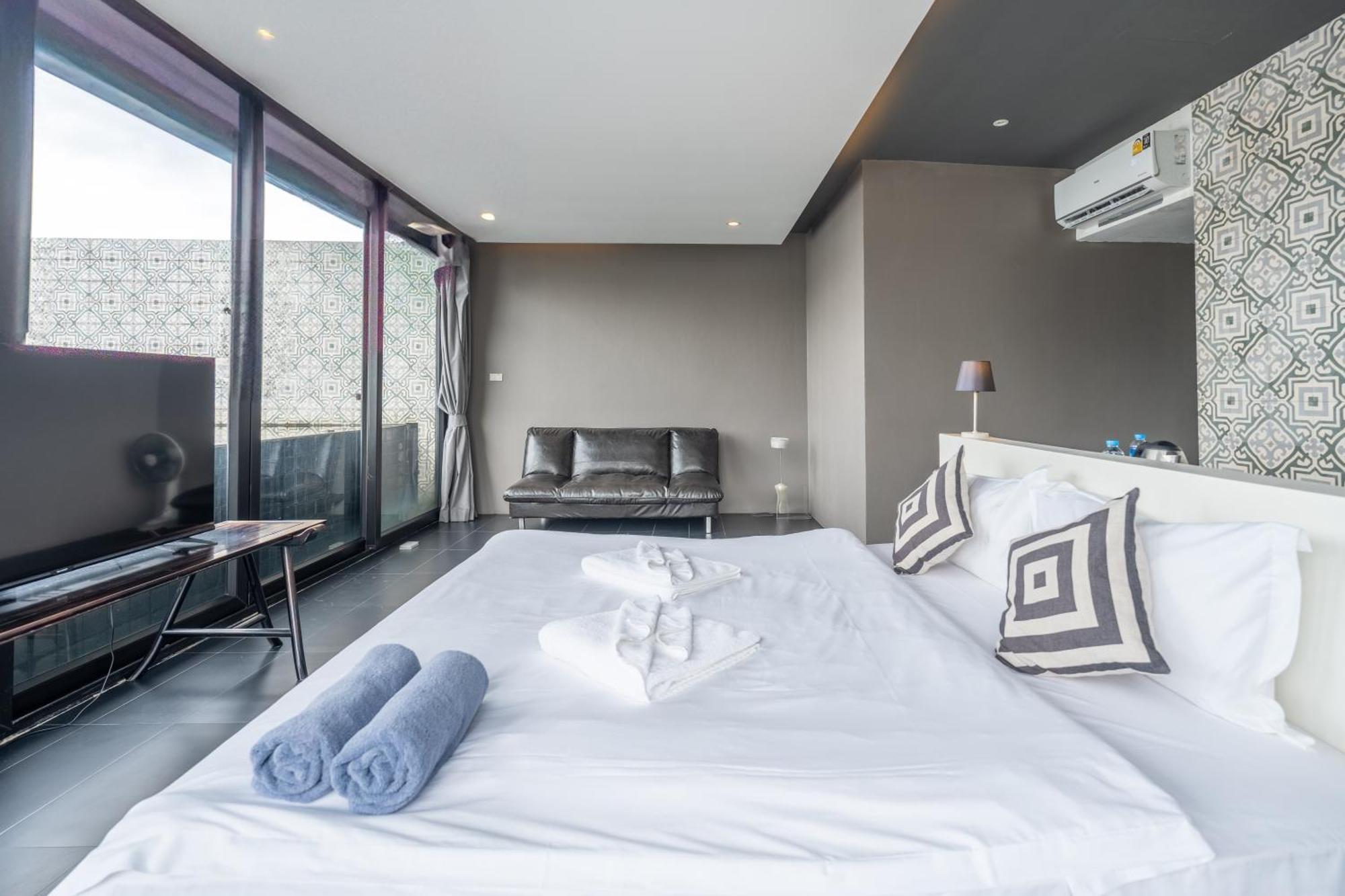 See Sea Villa Hotel Patong Экстерьер фото