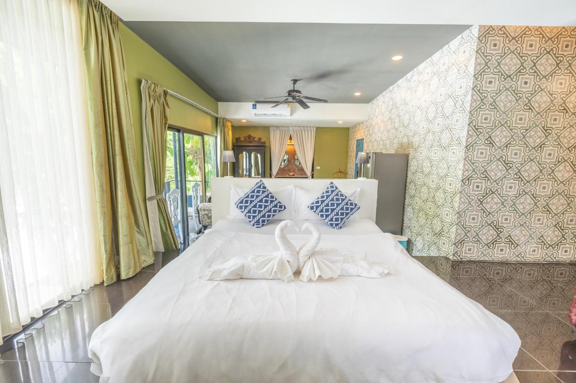 See Sea Villa Hotel Patong Экстерьер фото