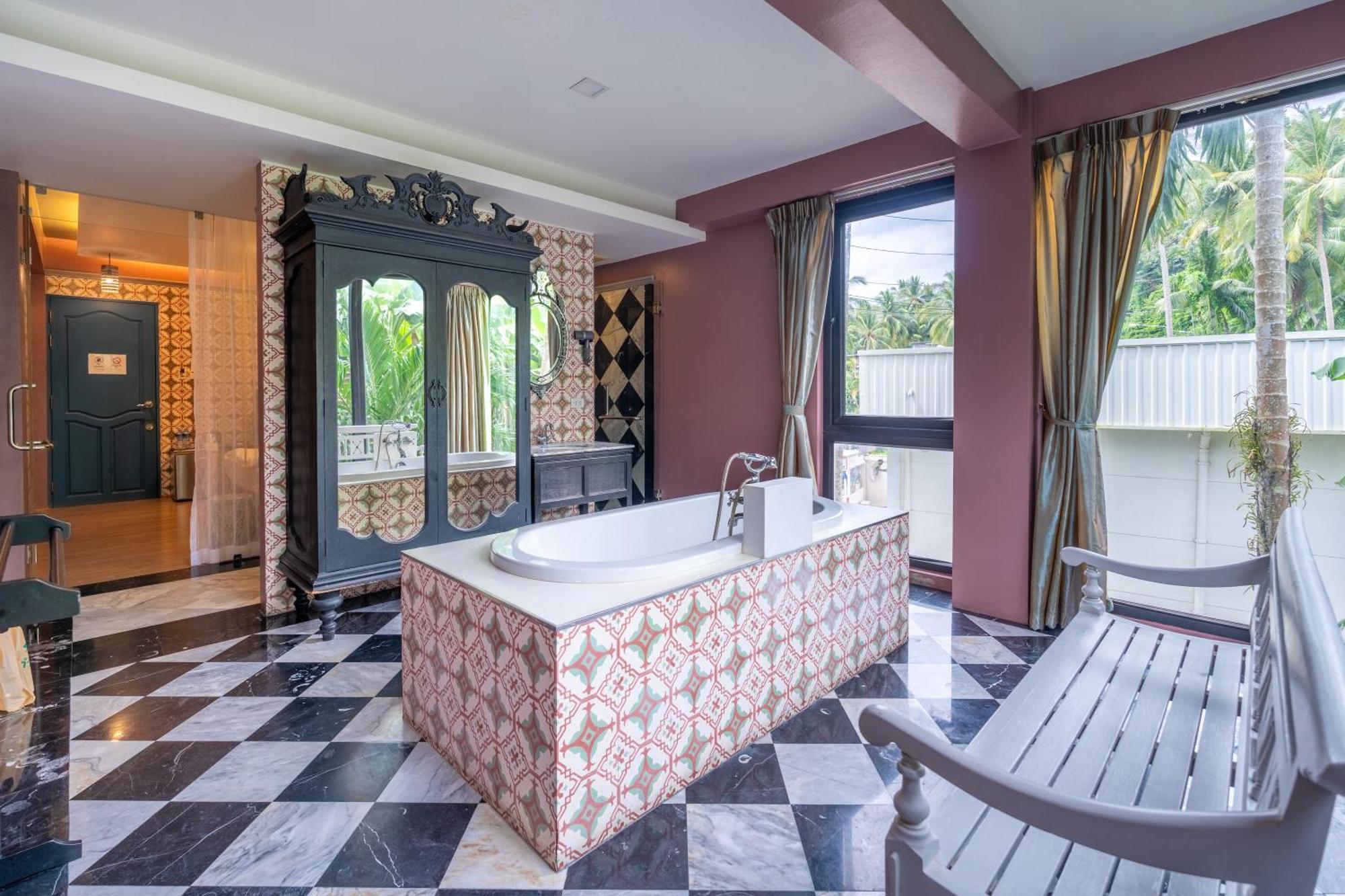 See Sea Villa Hotel Patong Экстерьер фото